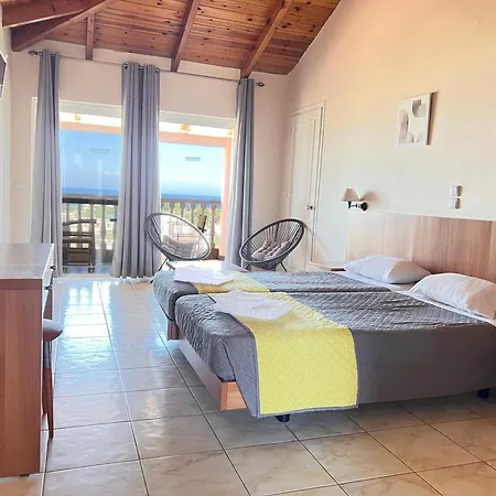 Aparthotel Ariadne 4*