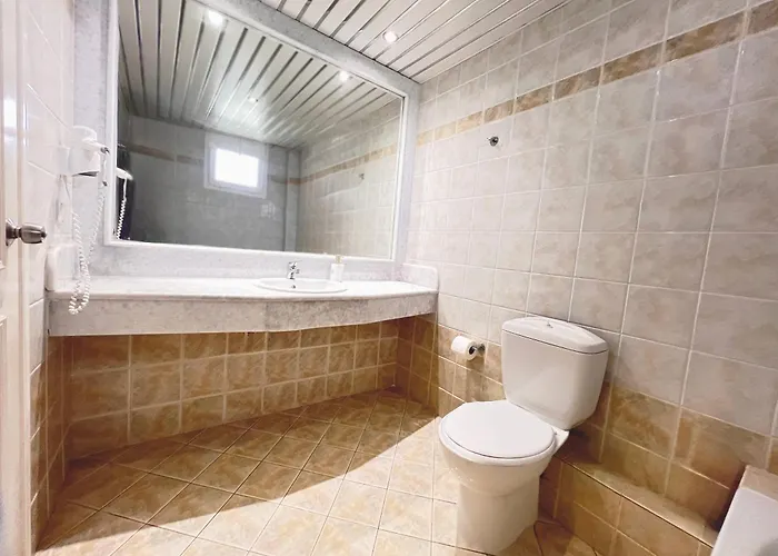 Apartahotel Ariadne 4*