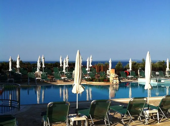 Ariadne Apartahotel 4*